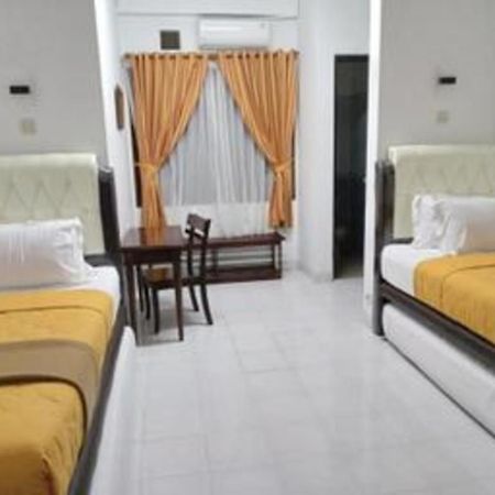 Hotel Pondok Remaja Pgi Пунчак Экстерьер фото